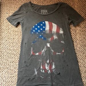 Distress American Flag Skull tee
